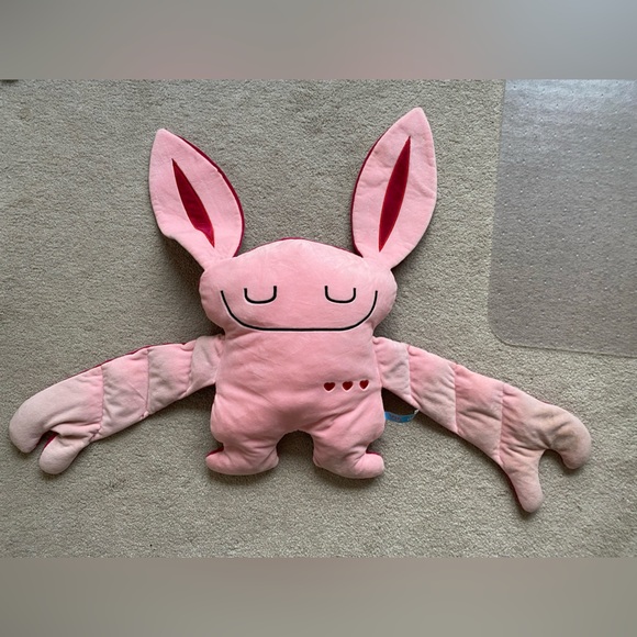 BUMPAS "Lucky" Weighted Plush Toy to Help Sleep, Stress, Anxiety - Pink/Magenta - Picture 4 of 13